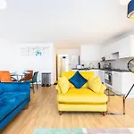 Garland Central City Apartment 3